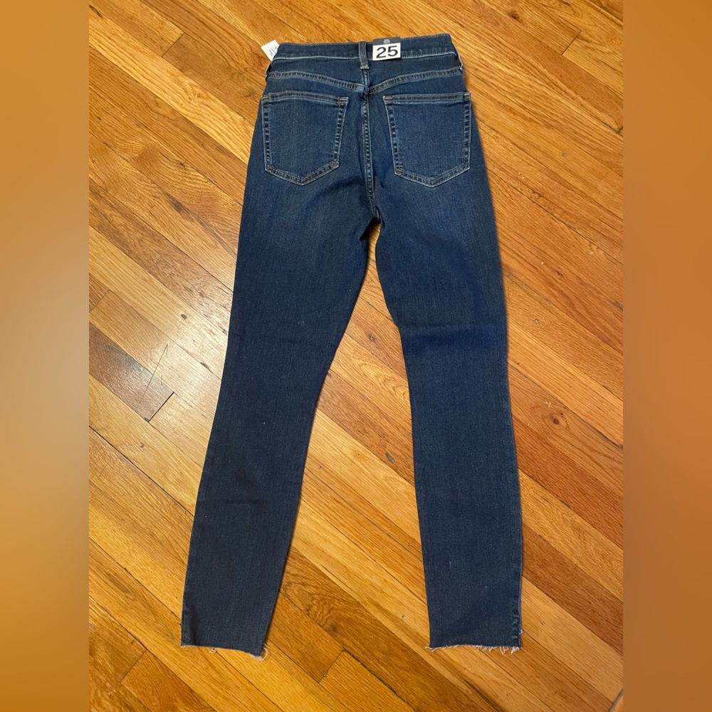 NWT Gap True Skinny High Rise Size 25 - Picture 3 of 3